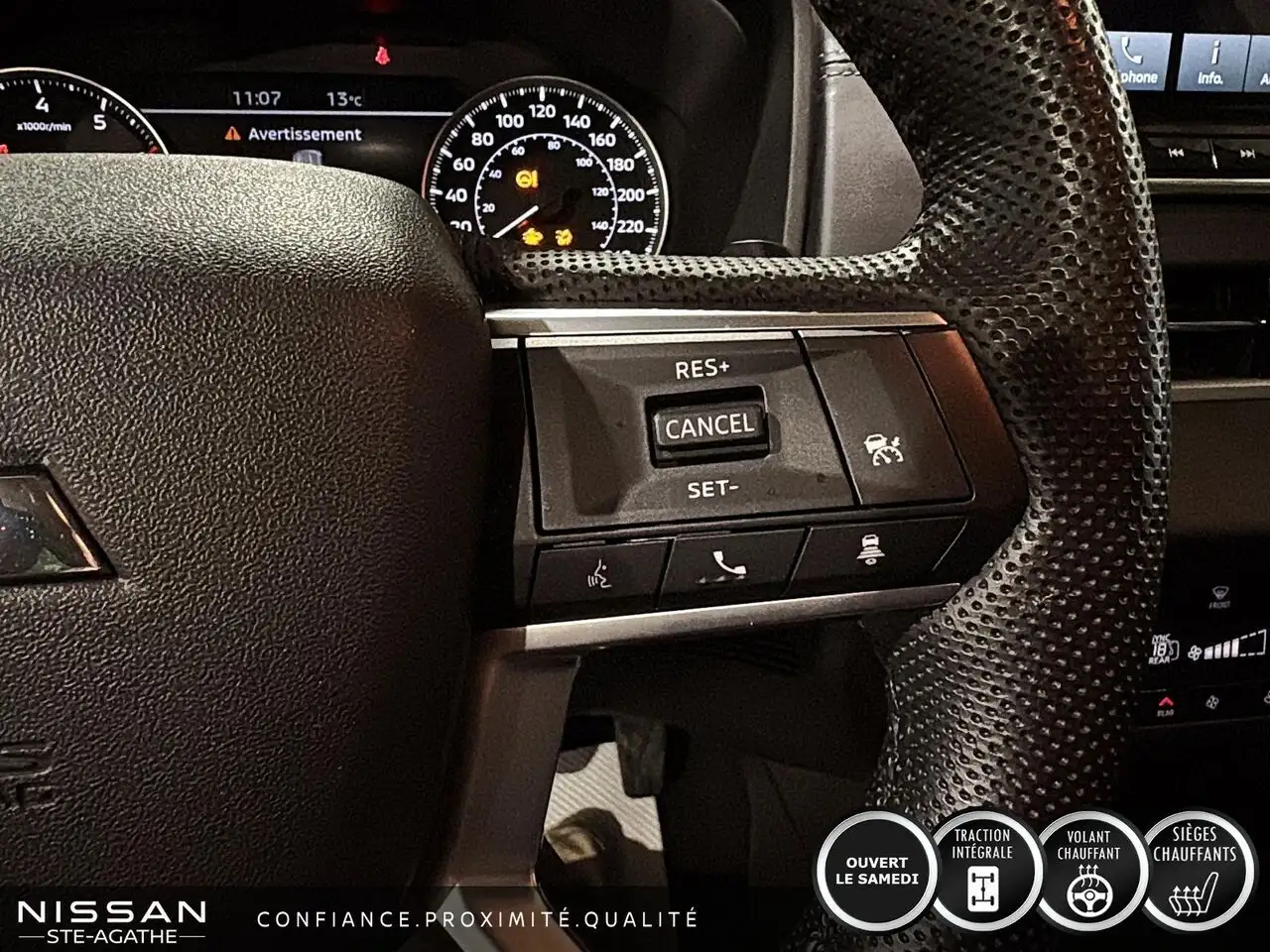 Mitsubishi Outlander снимка Mitsubishi Outlander