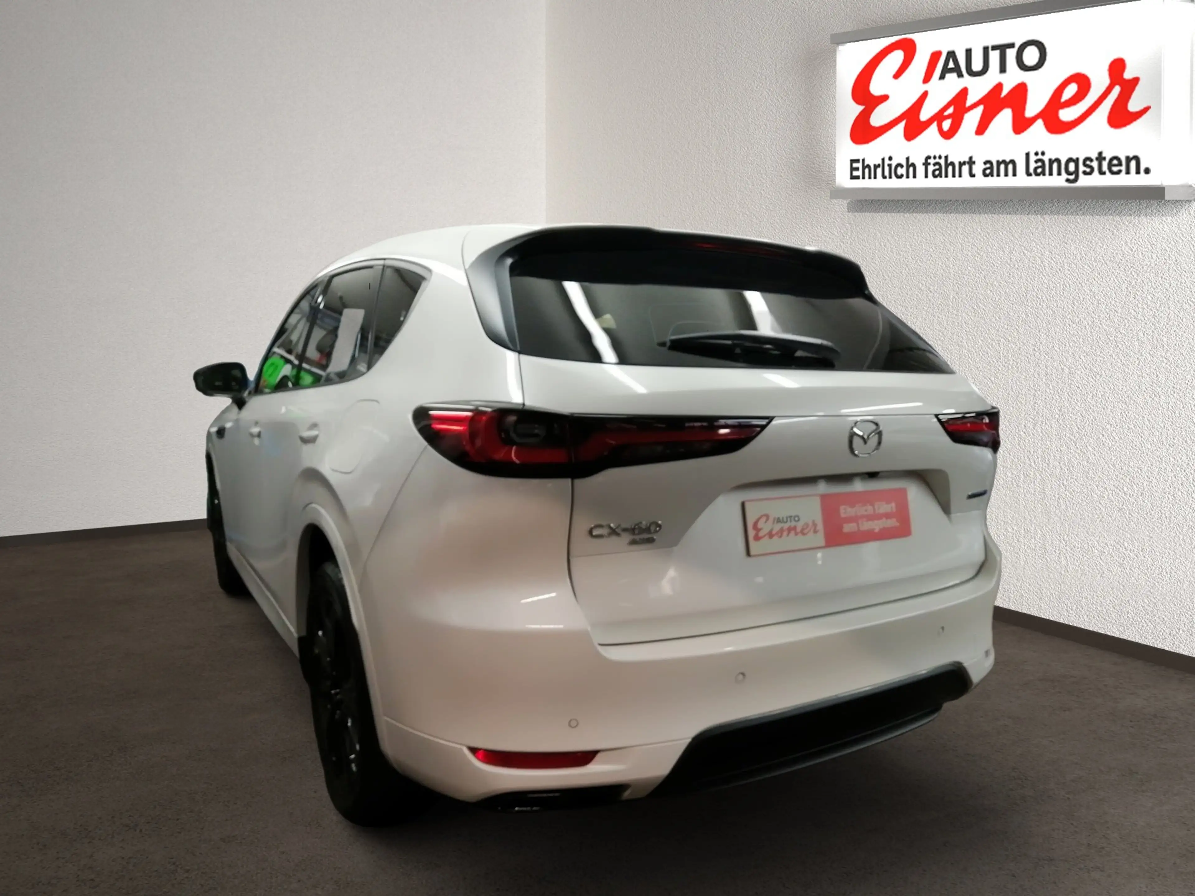 Mazda CX-60 2.5L PHEV AWD HOMURA P. Vollausstattung — photo 11
