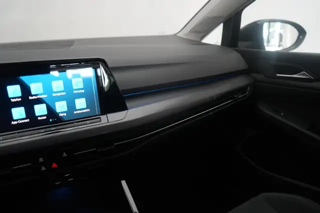 Volkswagen Golf view 25
