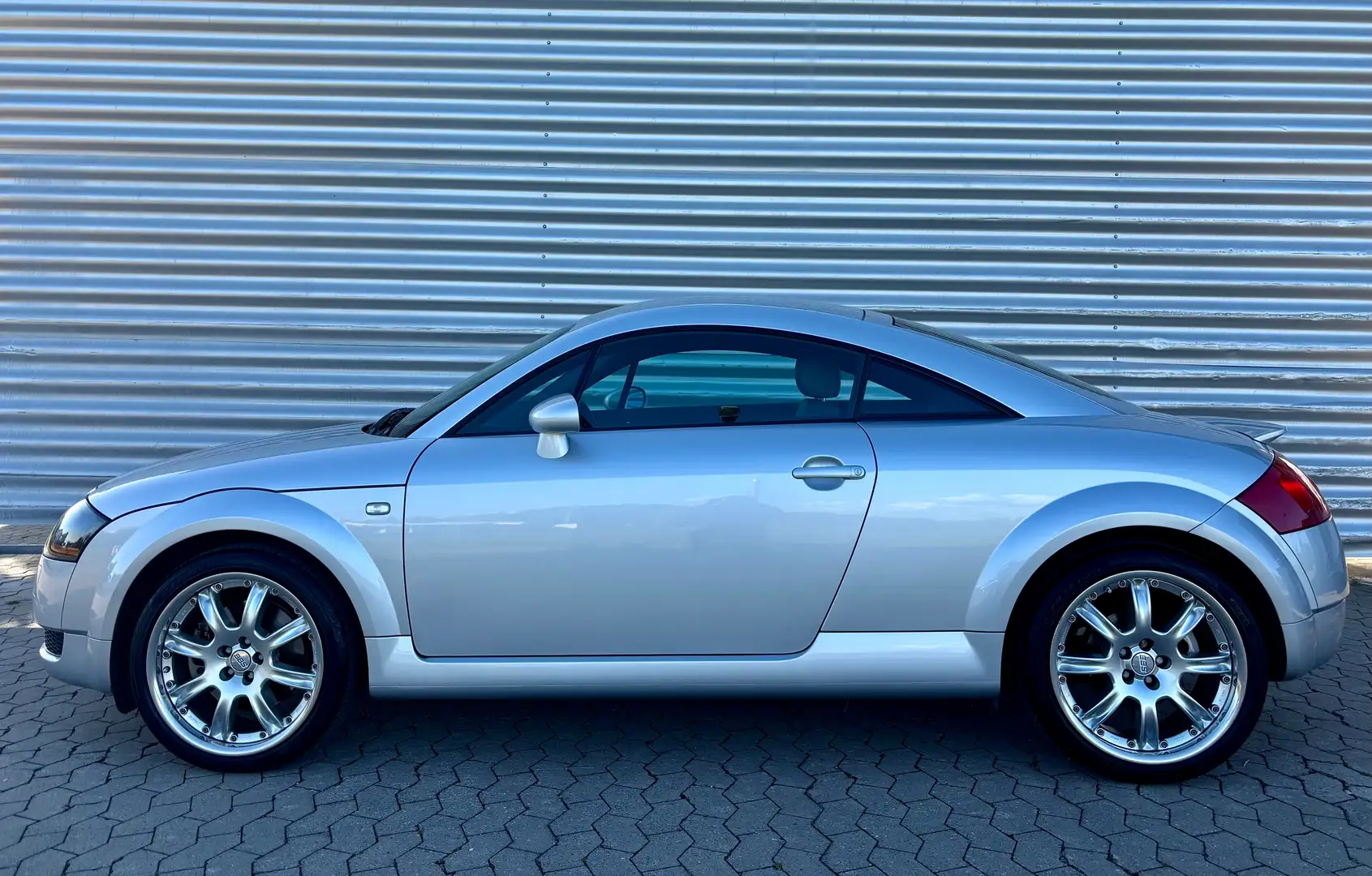 Audi TT 1.8 T Coupe Quattro Xenon BOSE Leder aus 2. Hand Zilver - 1