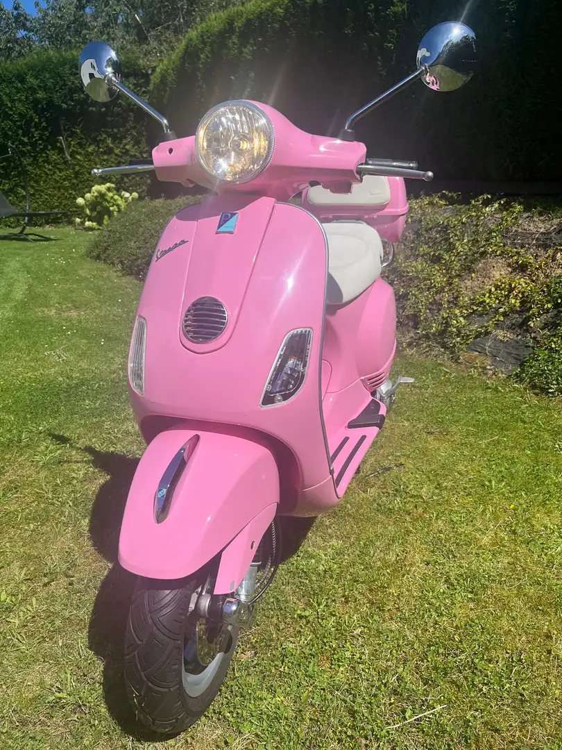 Vespa LX 125 Rose Barbie Série spéciale 1000Km !! - 2