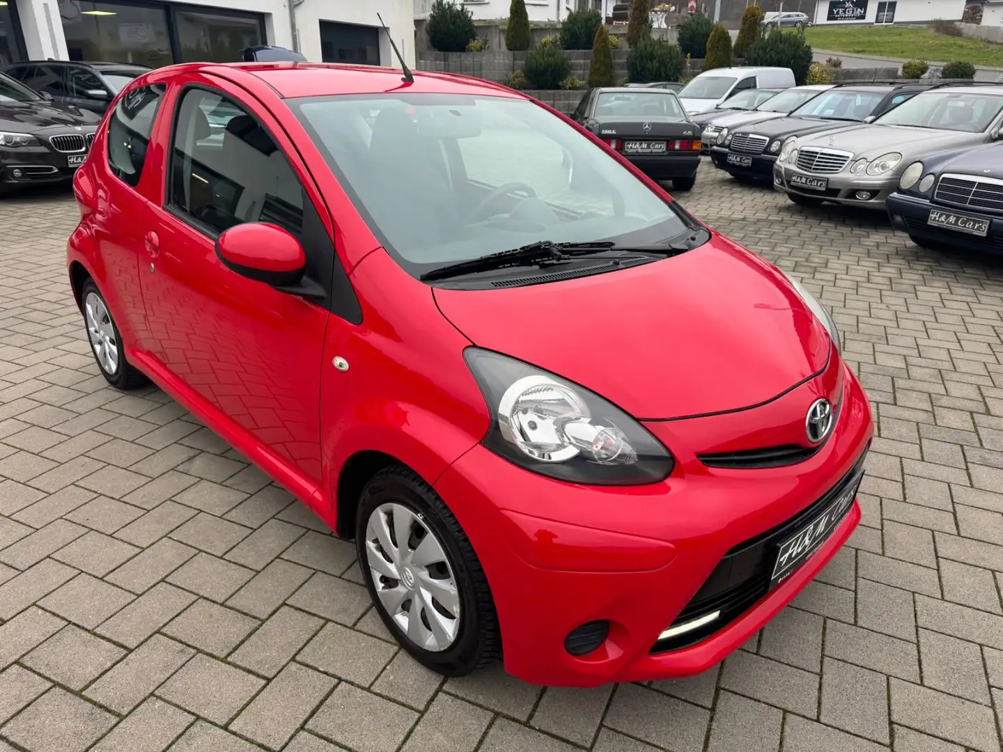 Toyota Aygo Cool Go/Klima/Kupplung-Satz Neu/Allwetter Roşu - 1