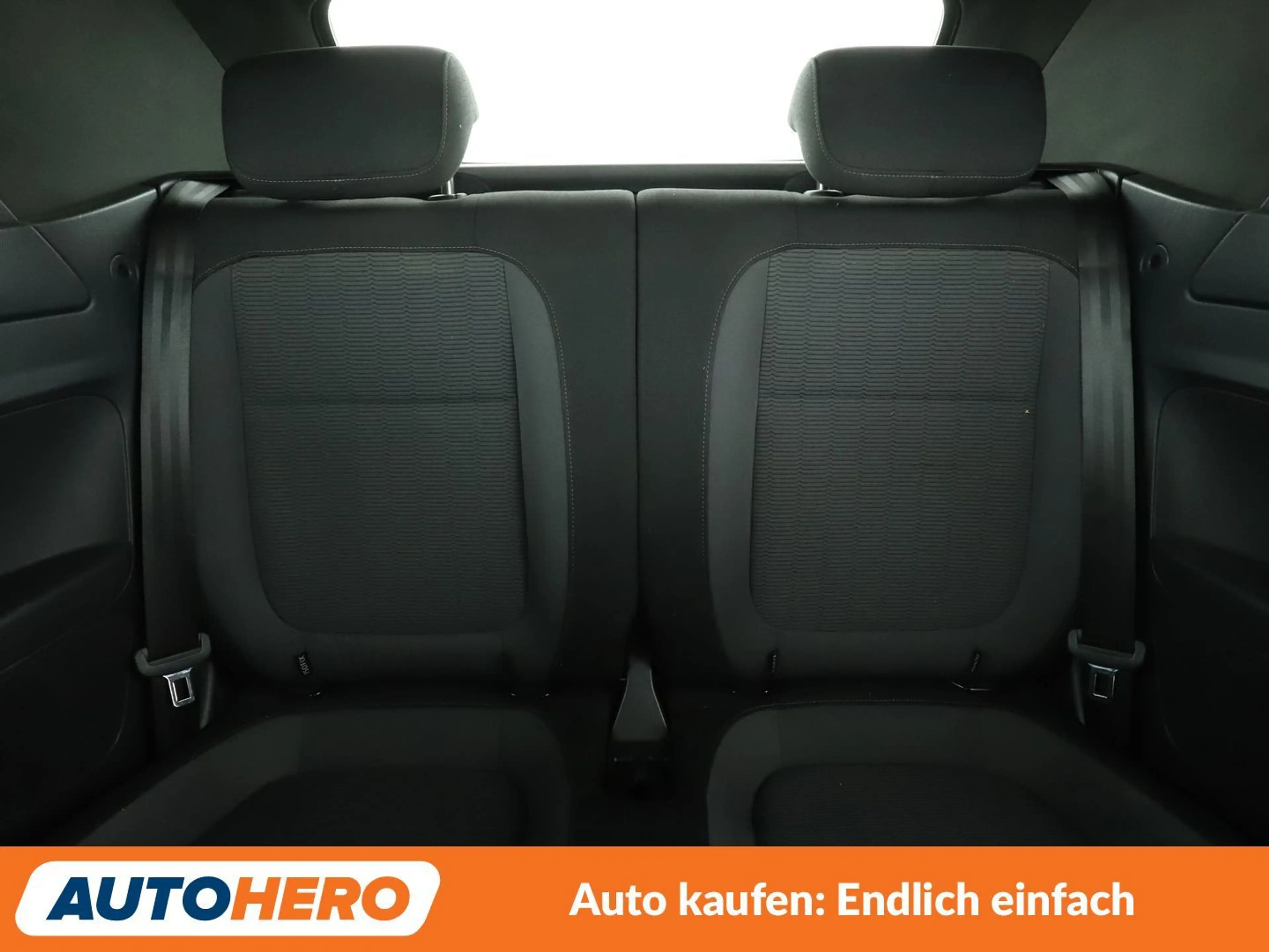 Volkswagen Beetle 1.2 TSI BlueMotion Tech*TEMPO*PDC* — photo 15