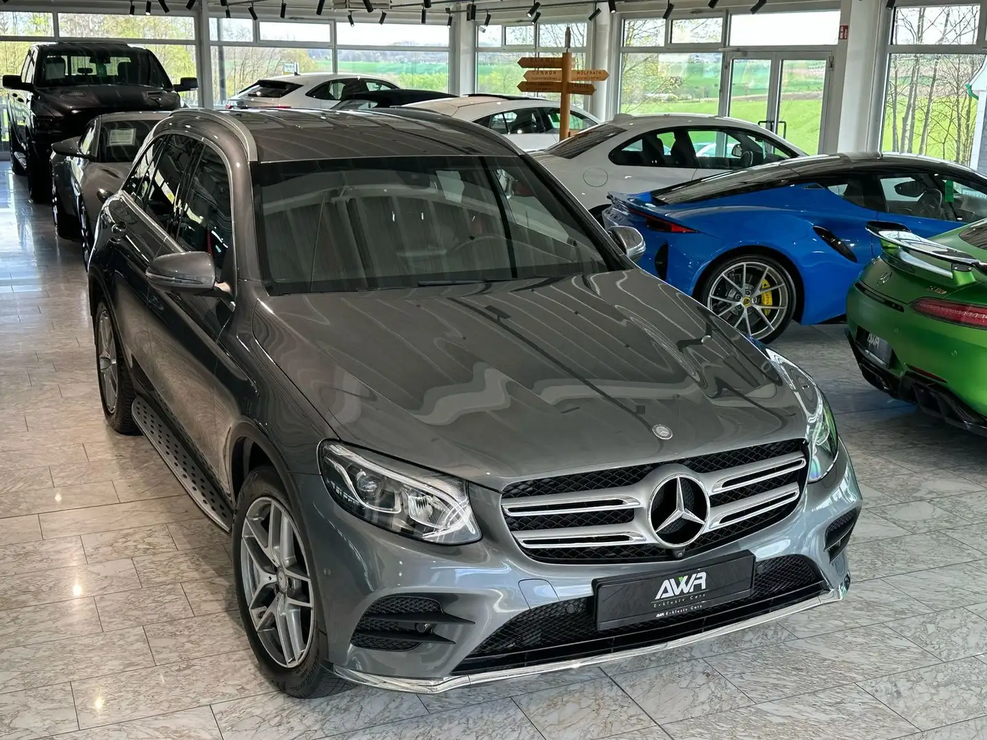 Mercedes-Benz GLC 250 d 4Matic AMG-SPORTPAKET*360"*E-HECK*18" Grijs - 2