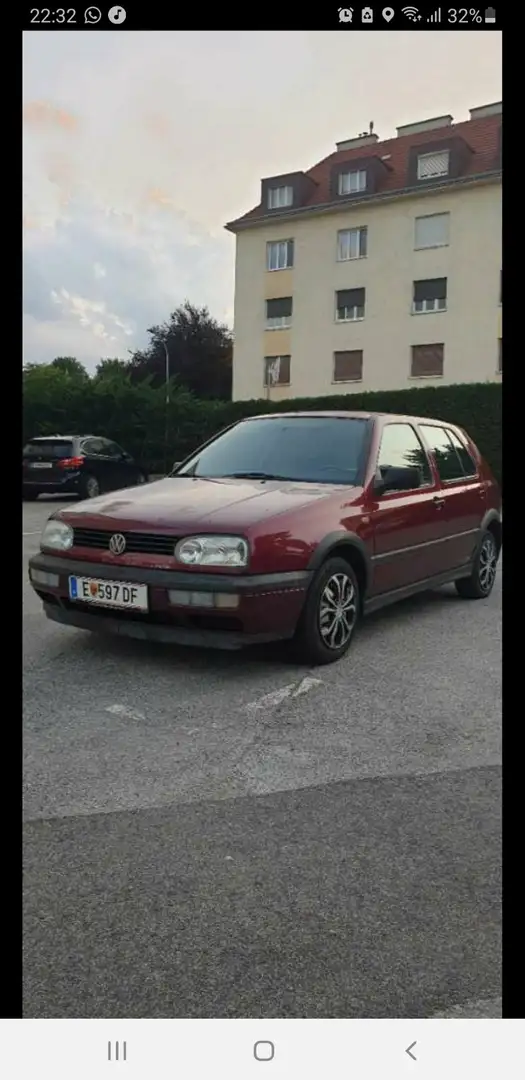Volkswagen Golf - 2