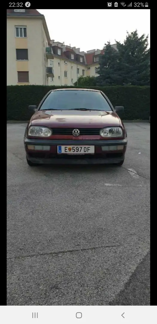 Volkswagen Golf - 1