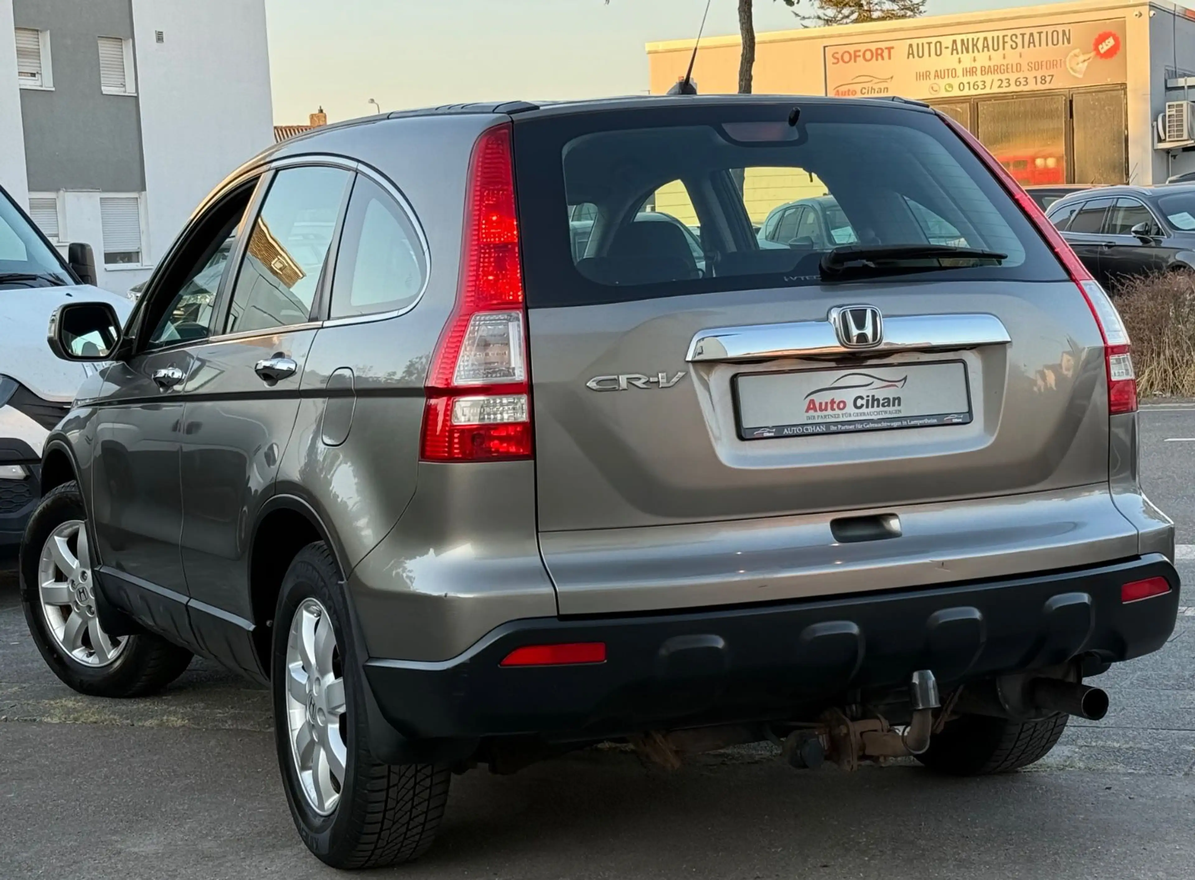 Honda CR-V 2.0i Elegance AUTOMATIK! AHK! NAVI! KAMERA! — photo 6