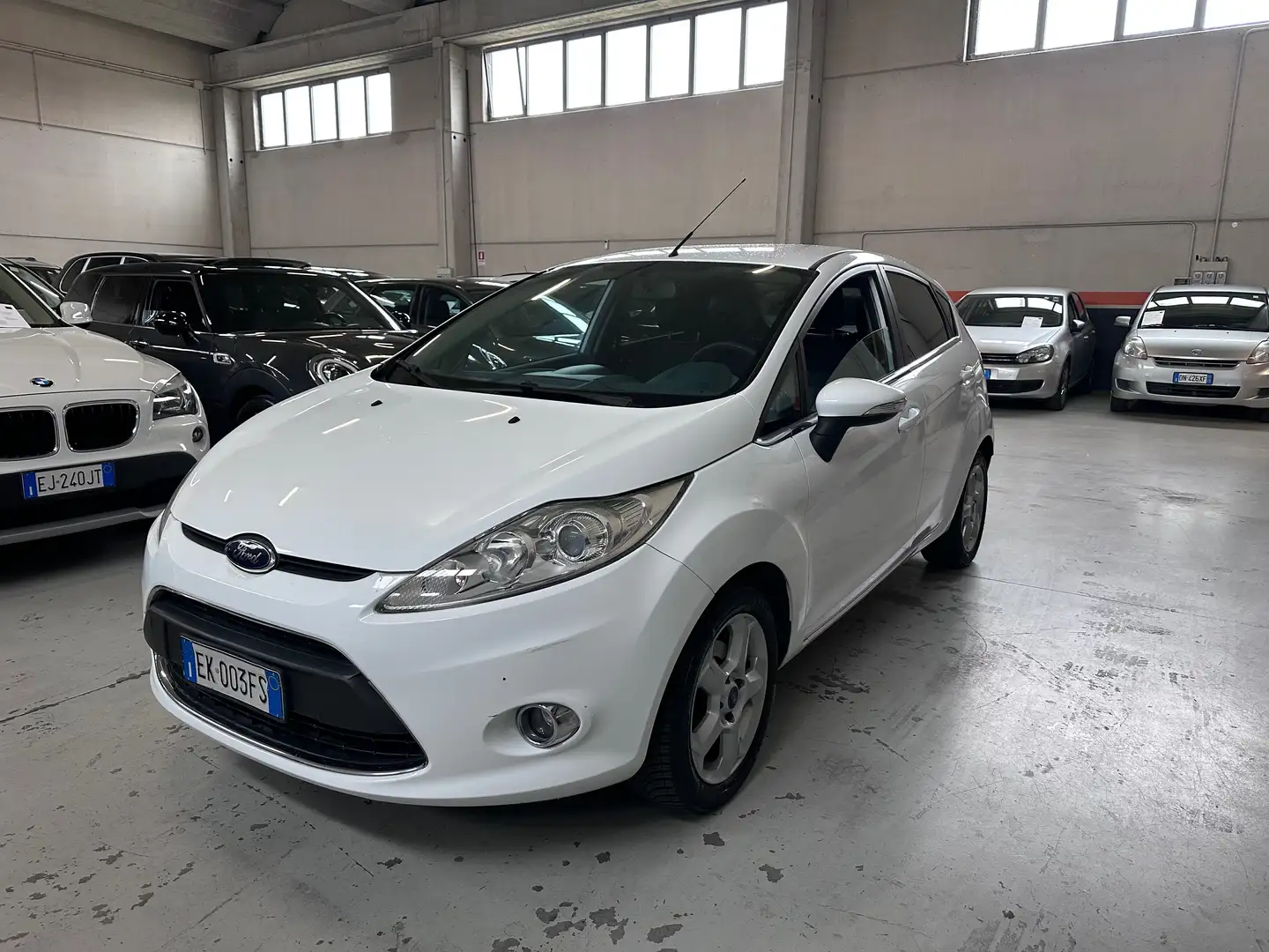 Ford Fiesta Fiesta VI 2011 5p 1.2 16v Titanium Bianco - 2