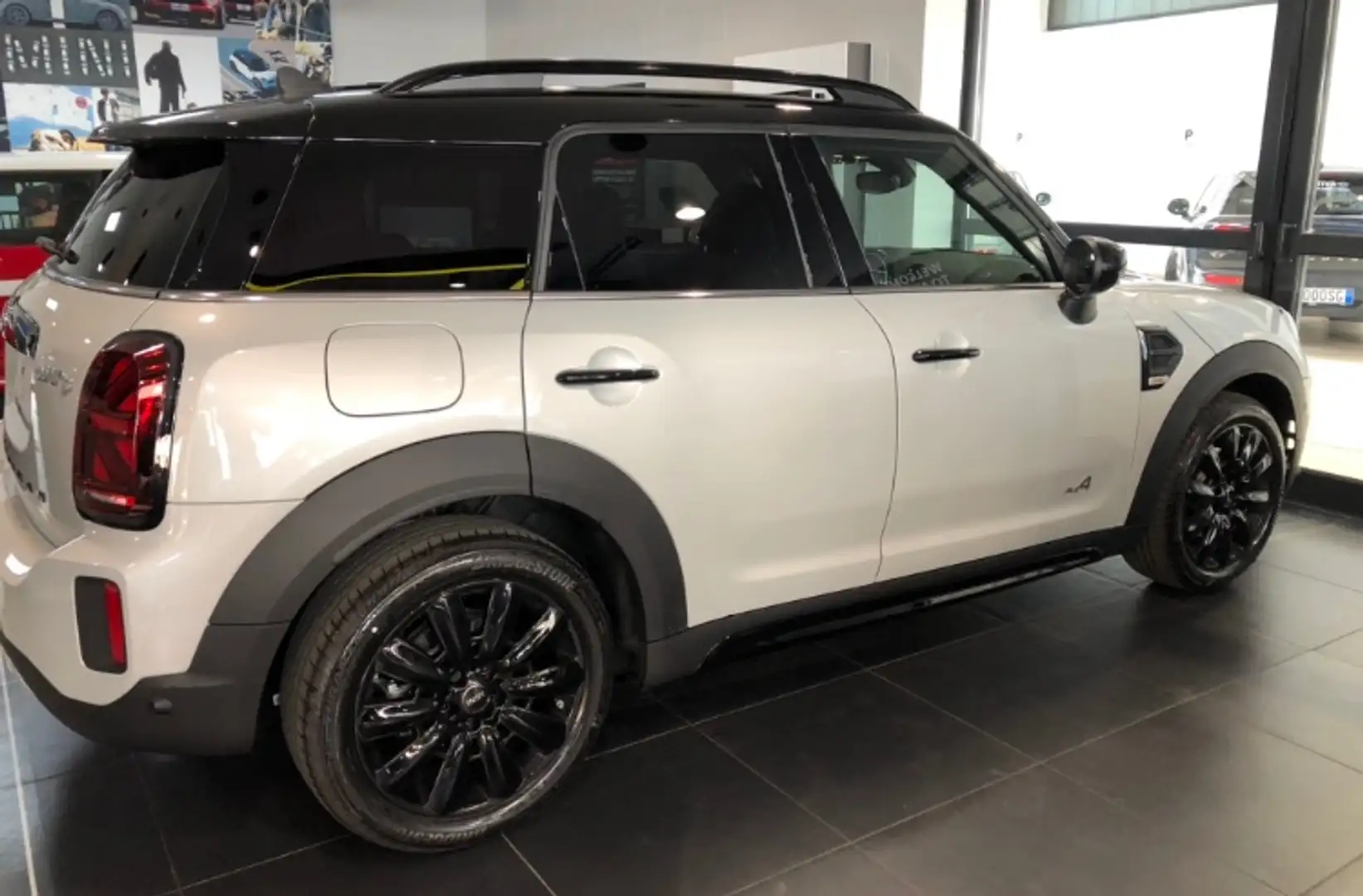MINI Cooper D Countryman Mini Countryman F60 2020 2.0 Hype all4 auto Argento - 1