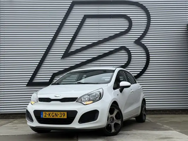 Kia Rio 1.2 CVVT Comfort Pack 2e Eigenaar,Navi,Airco,Trekh