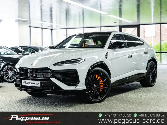 Lamborghini Urus SE 4.0 V8 HYBRID*HATI*PANORAMA*2xTV Fond*23
