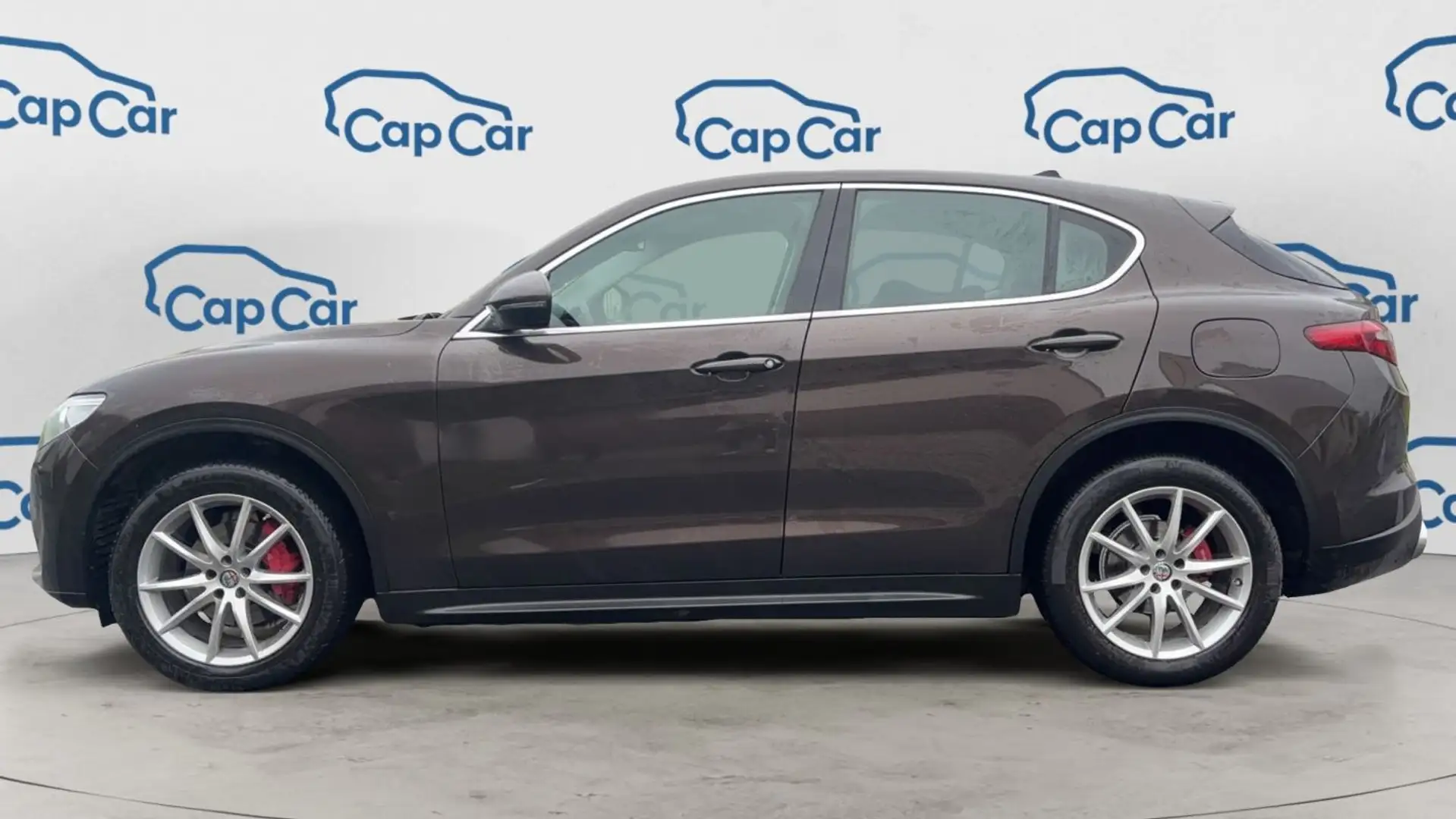 Alfa Romeo Stelvio 2.2 JTD 180 Q4 BVA8 Super - Automatique - 2