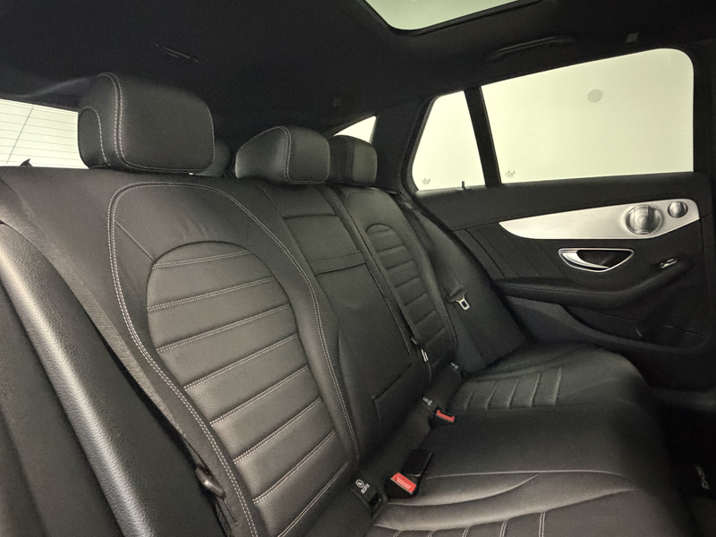 Mercedes-Benz C 400 T 4M AMG Pano HUD Burmester ILS-LED Distr+ — photo 15