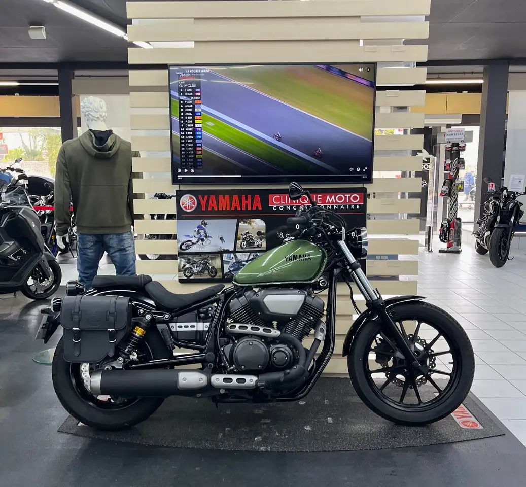 Yamaha XV 950