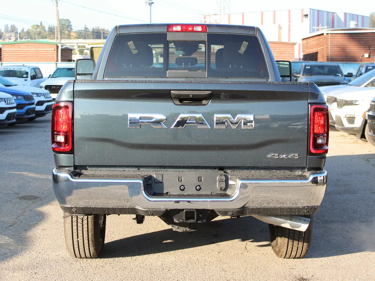 RAM 3500 снимка RAM 3500