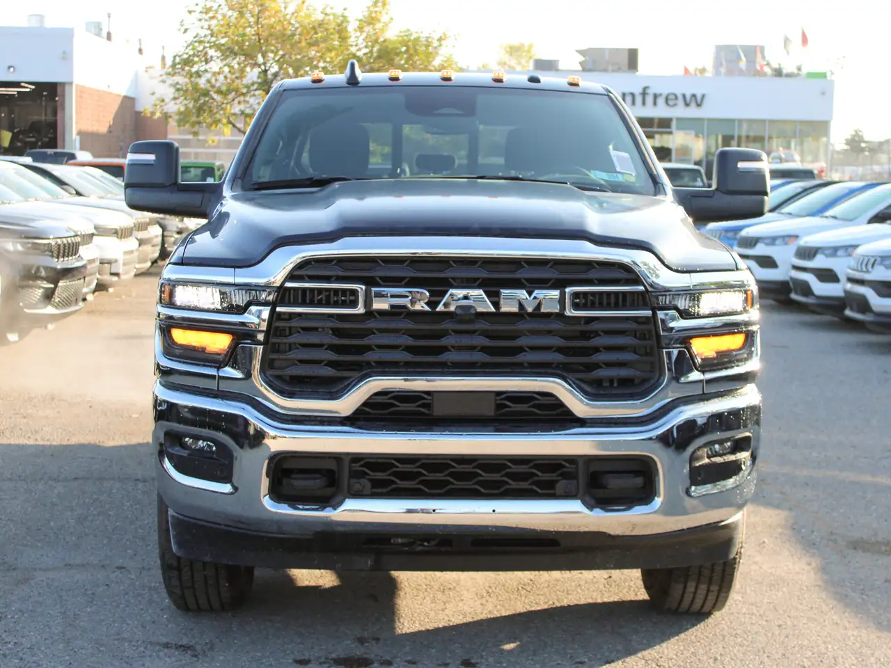 RAM 3500 снимка RAM 3500