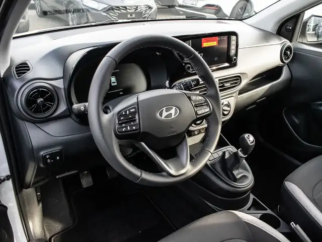 Hyundai I10 view 4