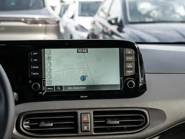 Hyundai I10 view 7