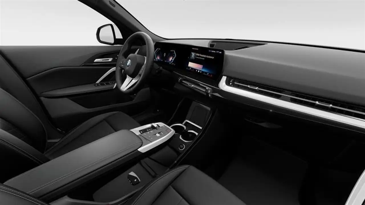 BMW X2 photo BMW X2