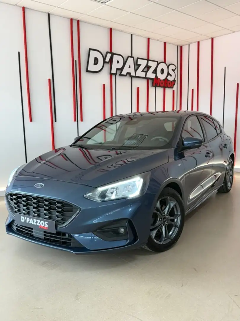 Ford Focus 1.5TDCi ST-Line 120 Bleu - 1