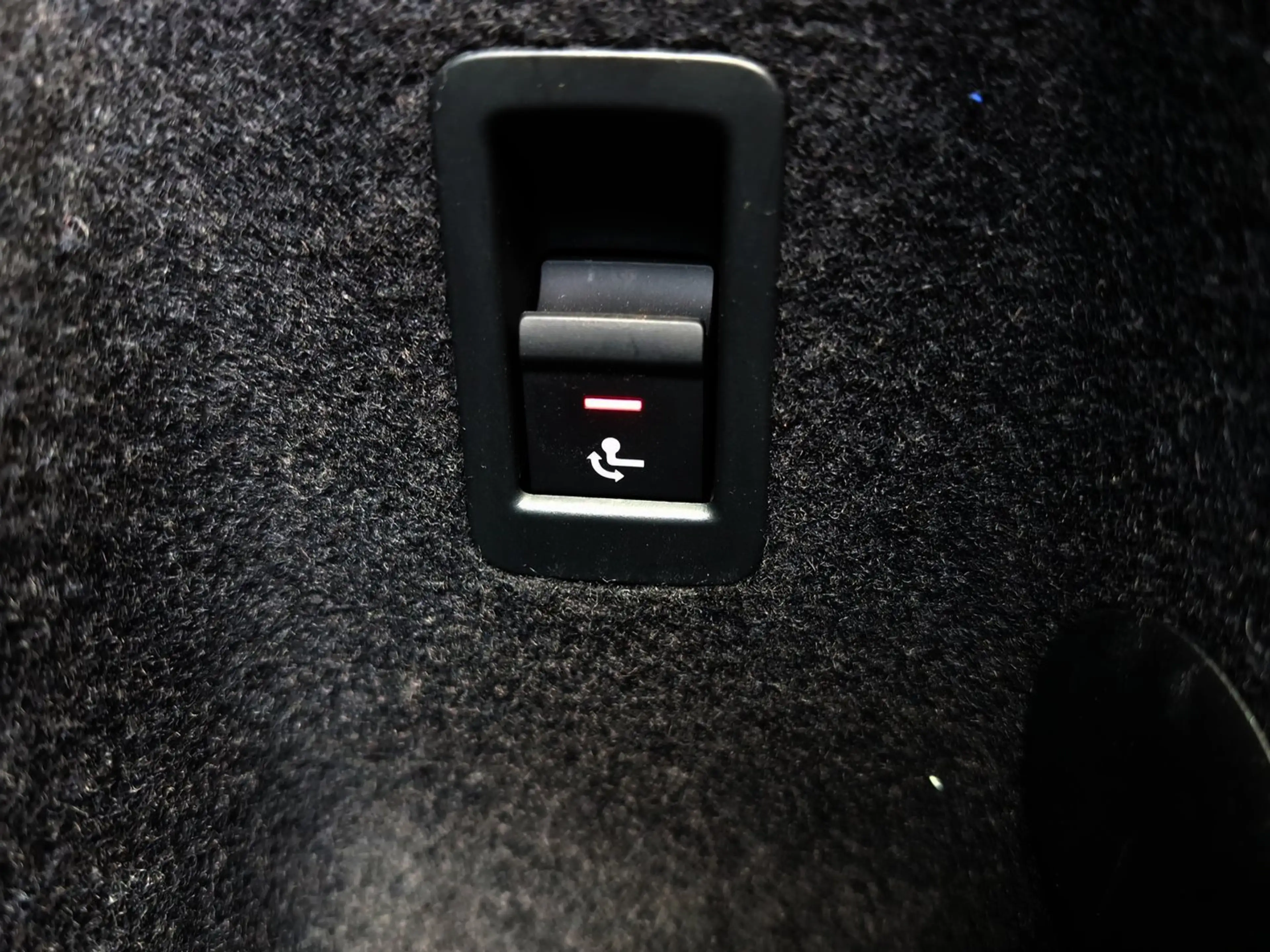 Audi Q3 35 TDI intense — photo 15