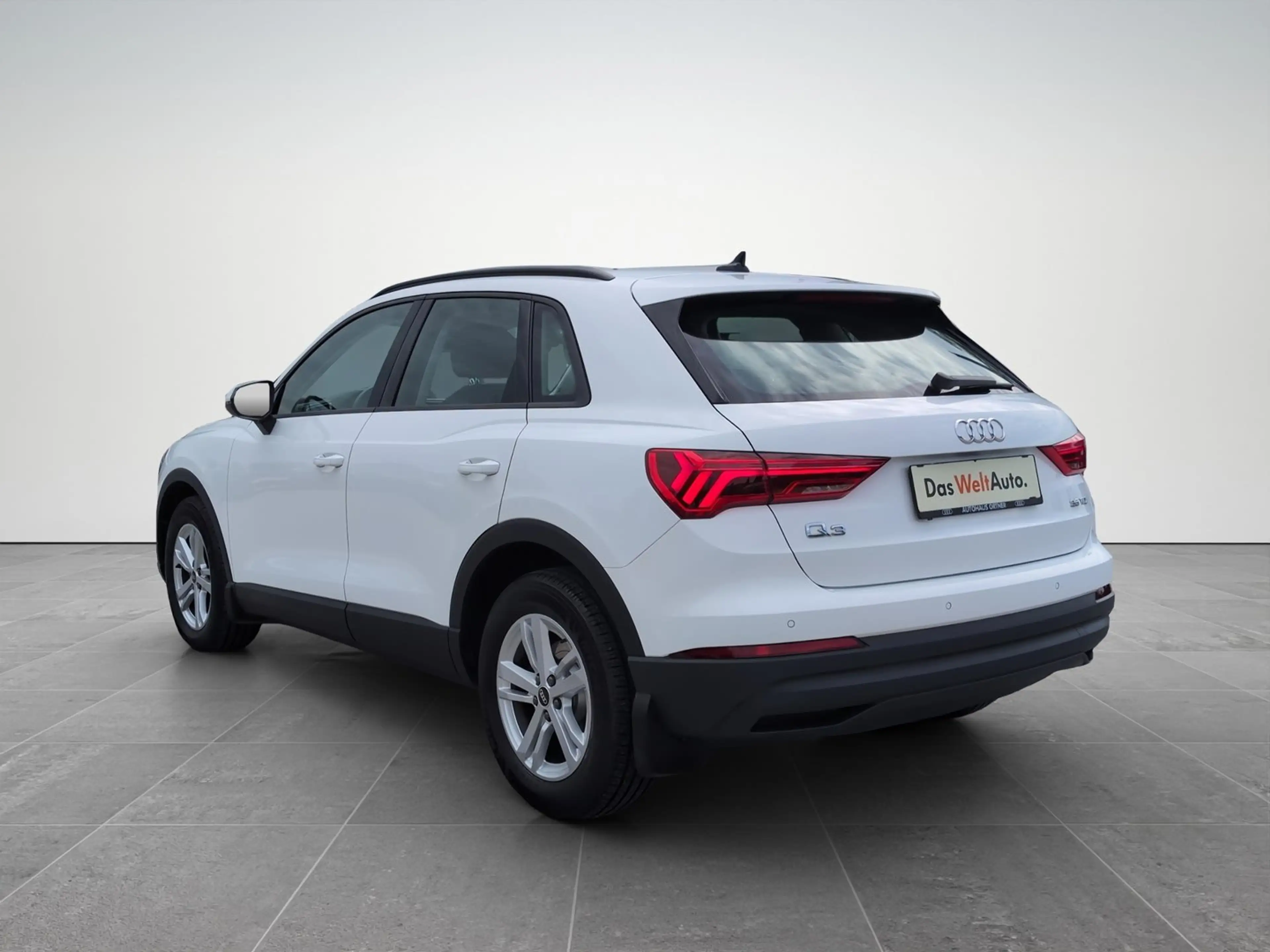 Audi Q3 35 TDI intense — photo 4