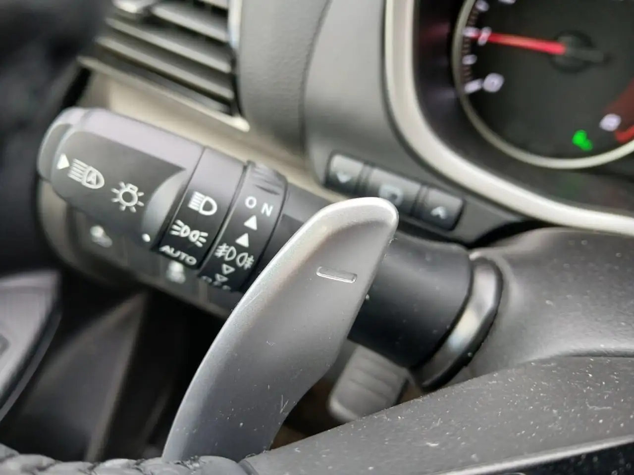 Mitsubishi Eclipse Cross снимка Mitsubishi Eclipse Cross
