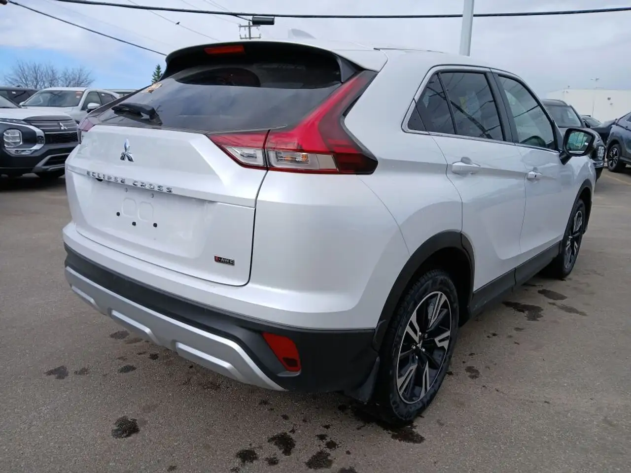 Mitsubishi Eclipse Cross снимка Mitsubishi Eclipse Cross