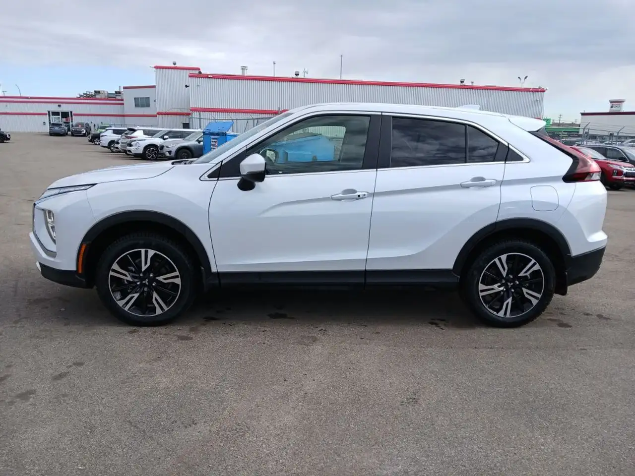Mitsubishi Eclipse Cross снимка Mitsubishi Eclipse Cross