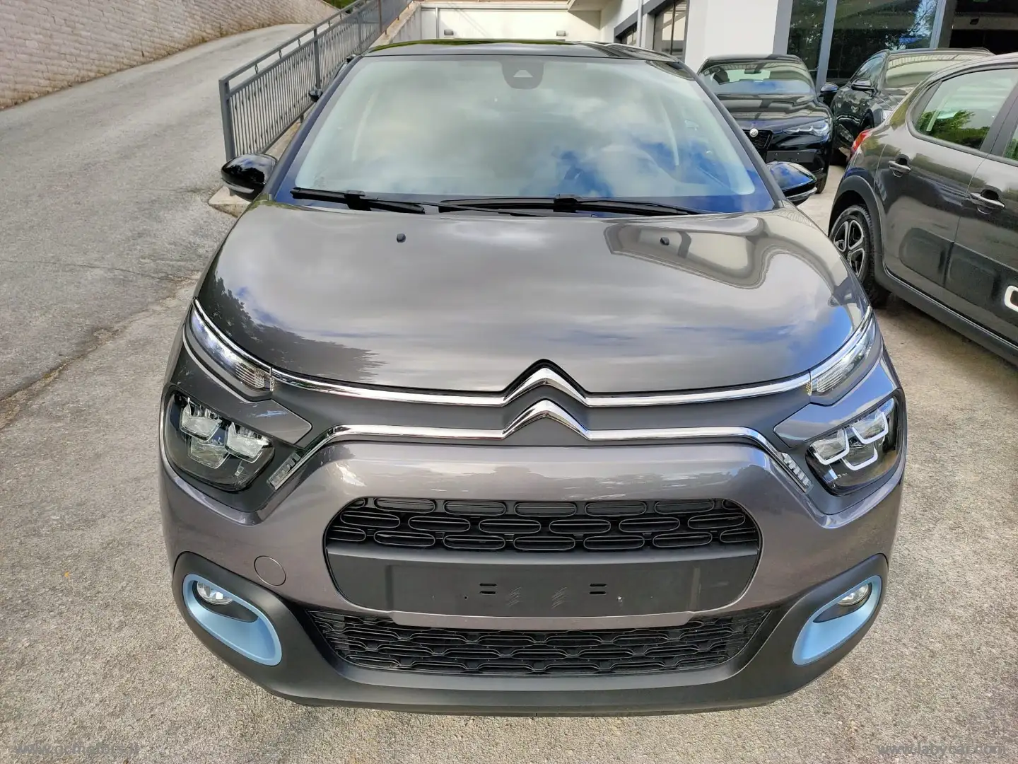 Citroen C3 PureTech 110 S&S EAT6 Elle Grigio - 2