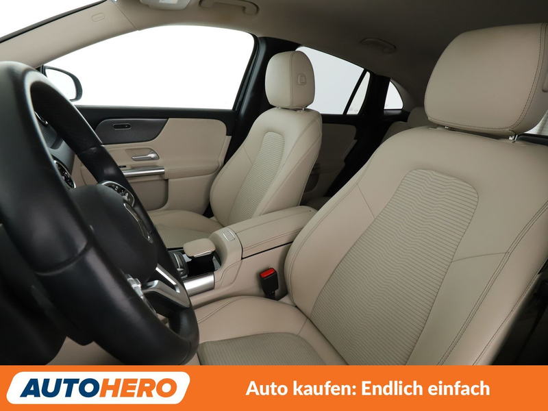 Mercedes-Benz GLA 200 Progressive Aut.*LED*NAVI*TEMPO*CAM*PDC*SHZ*KLIMA* — photo 10