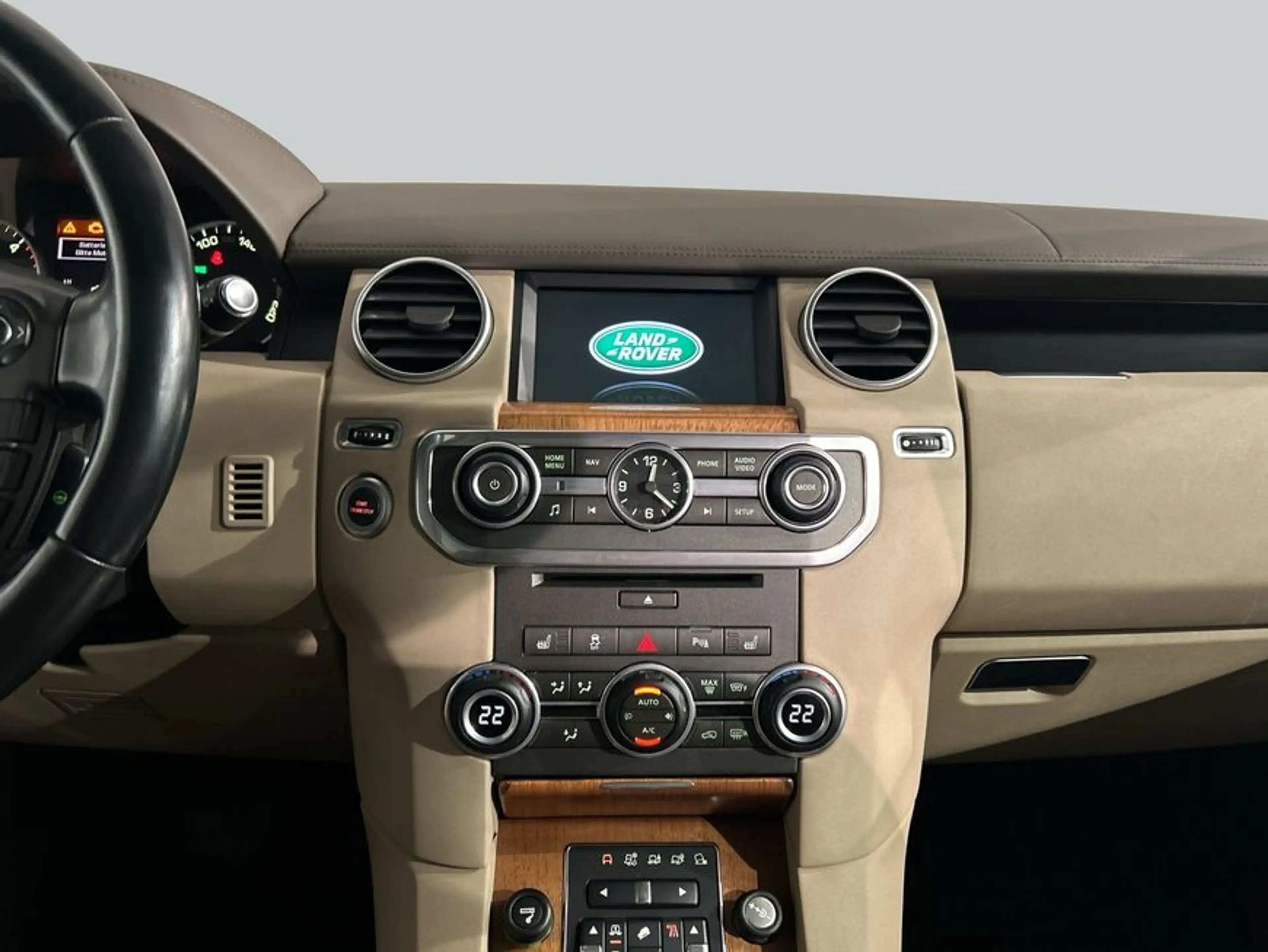 Land Rover Discovery SD V6 HSE — photo 14