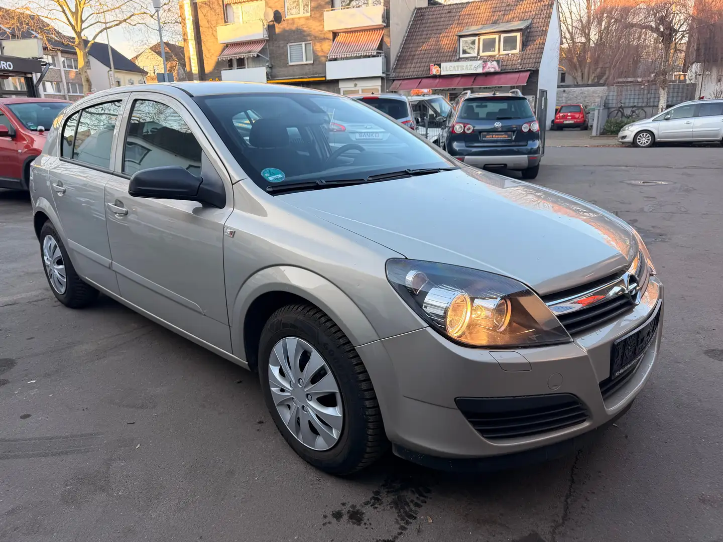 Opel Astra Edition*1,4I+KLIMA* Beige - 1