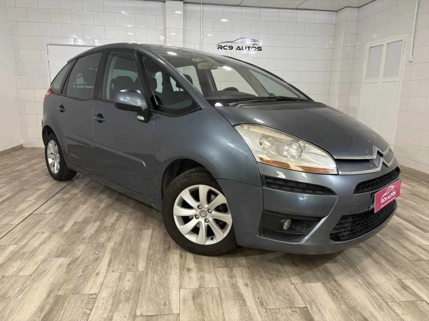 Citroen C4 Picasso 1.6HDI Premier Gris - 1