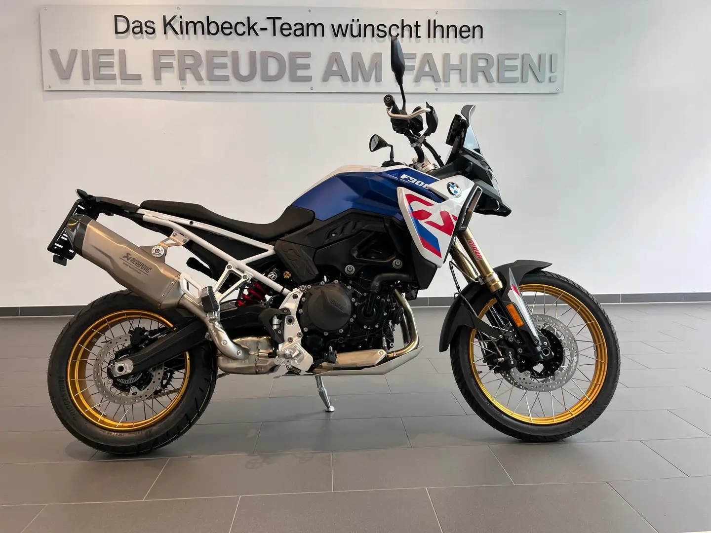 BMW F 900 GS Style GS Trophy Enduro/Dynamik-Paket Bleu - 1