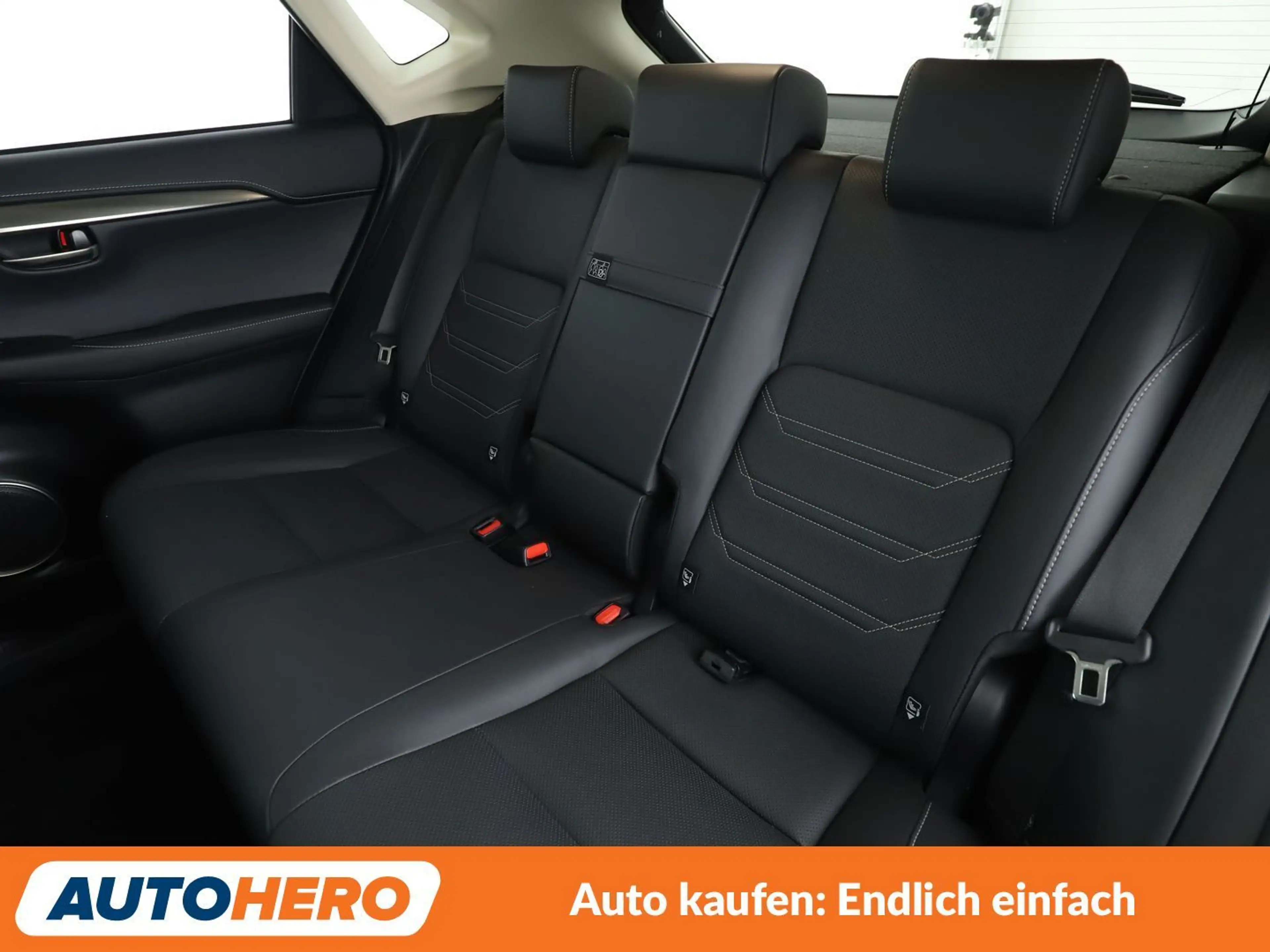 Lexus NX 300h NX 300h E-Four Executive Line Aut.*NAVI*LED*ACC* — photo 14