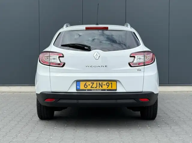 Renault Megane view 8