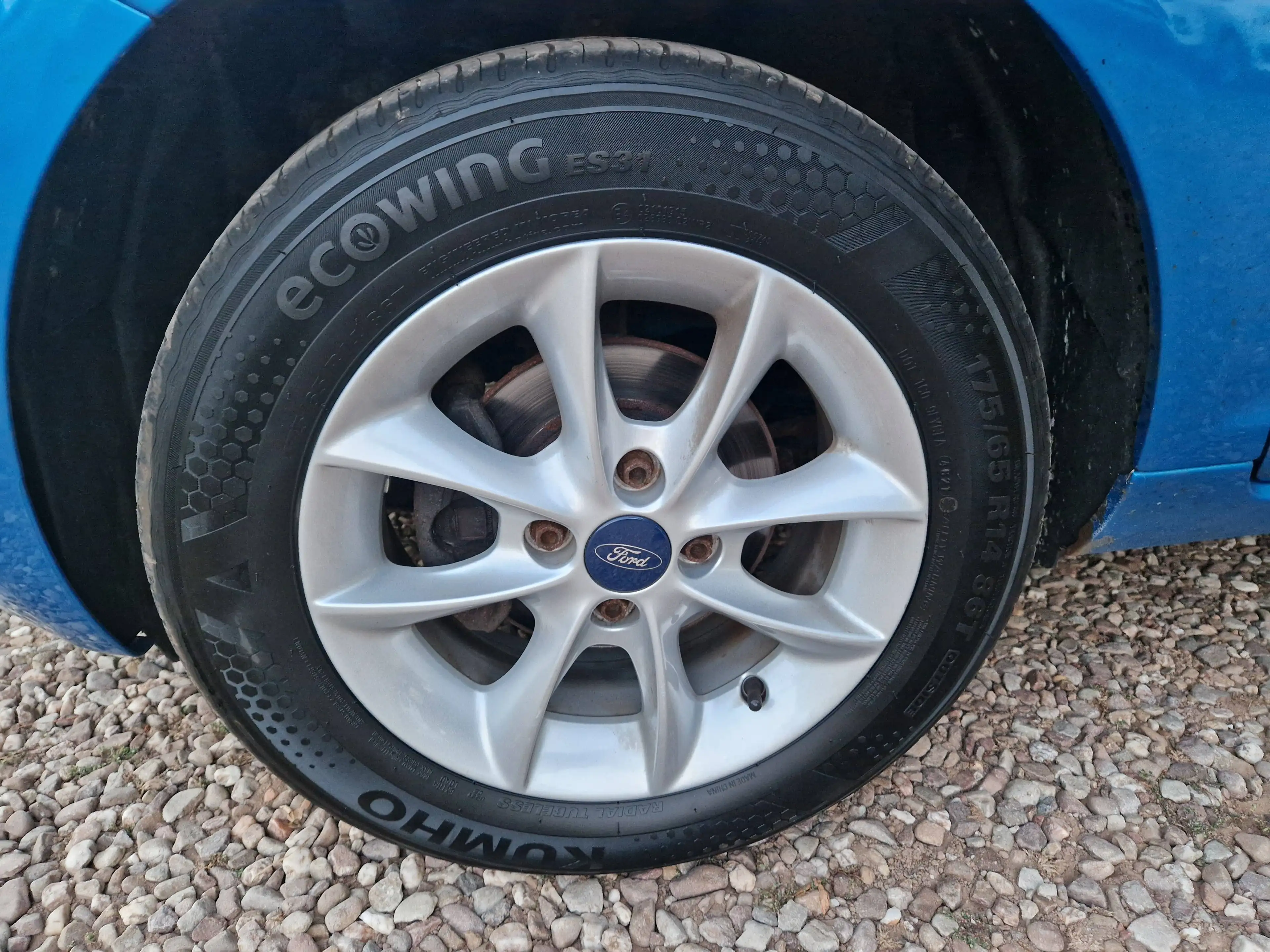 Ford Ka/Ka+ 1.2 Klima 97Tkm ESP Alu TÜVNEU USB Bluetooth — photo 8