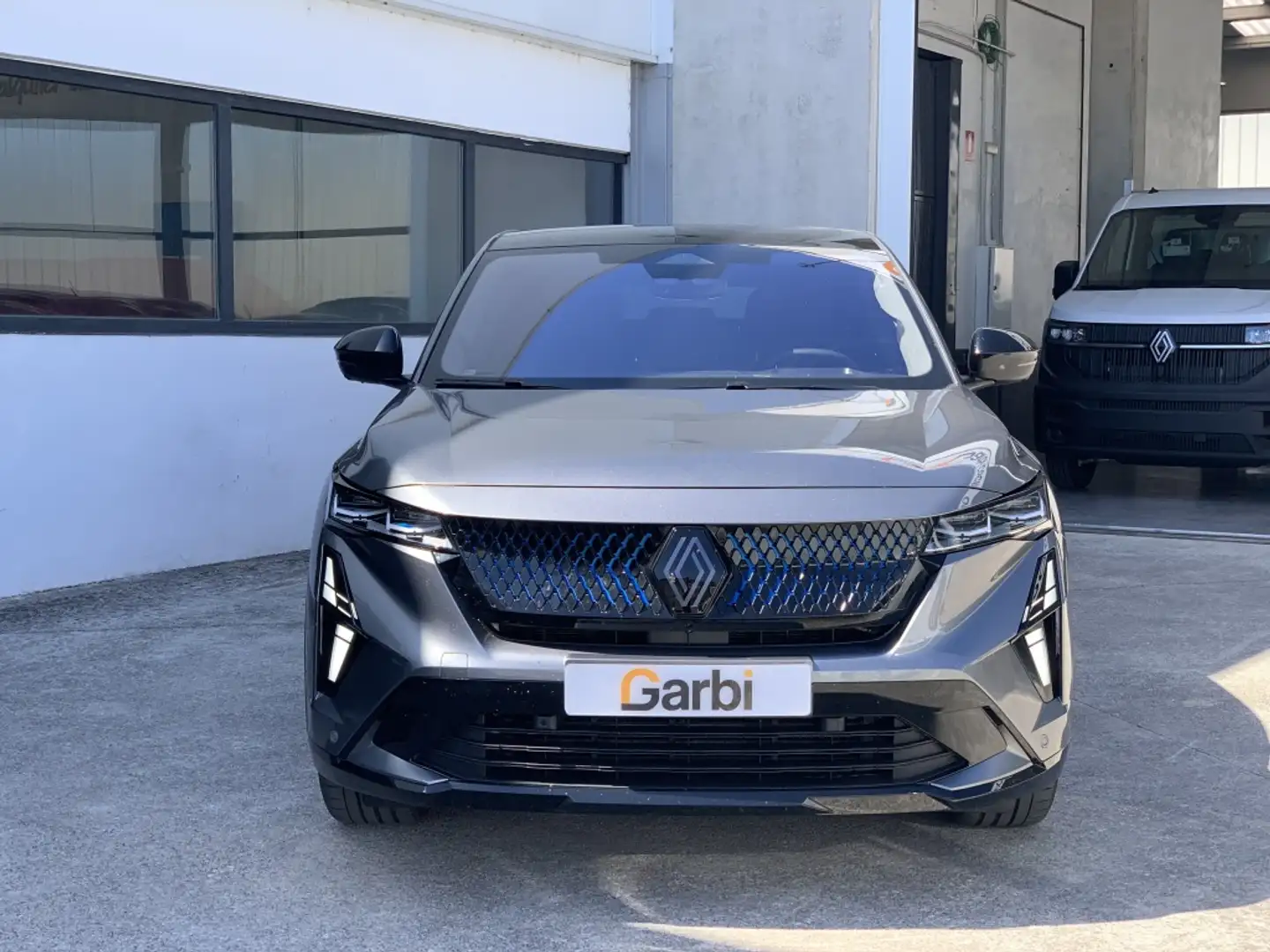 Renault Rafale E-Tech Atelier Alpine 4x4 221kW Gris - 2