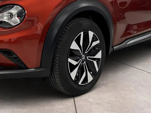 Nissan Juke view 15