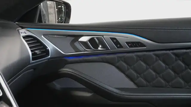 BMW M8 Coupe COMPETITION Ansicht 30