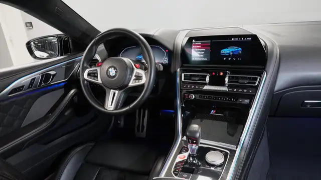 BMW M8 Coupe COMPETITION Ansicht 21