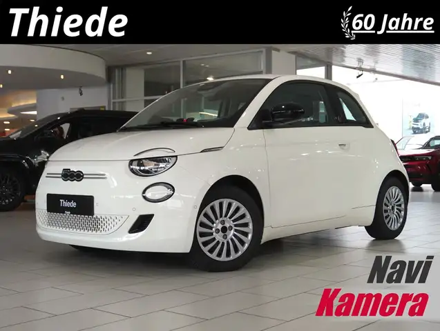 Fiat 500e main image