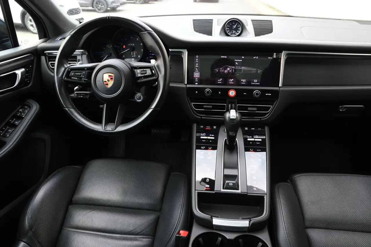 Porsche Macan снимка Porsche Macan