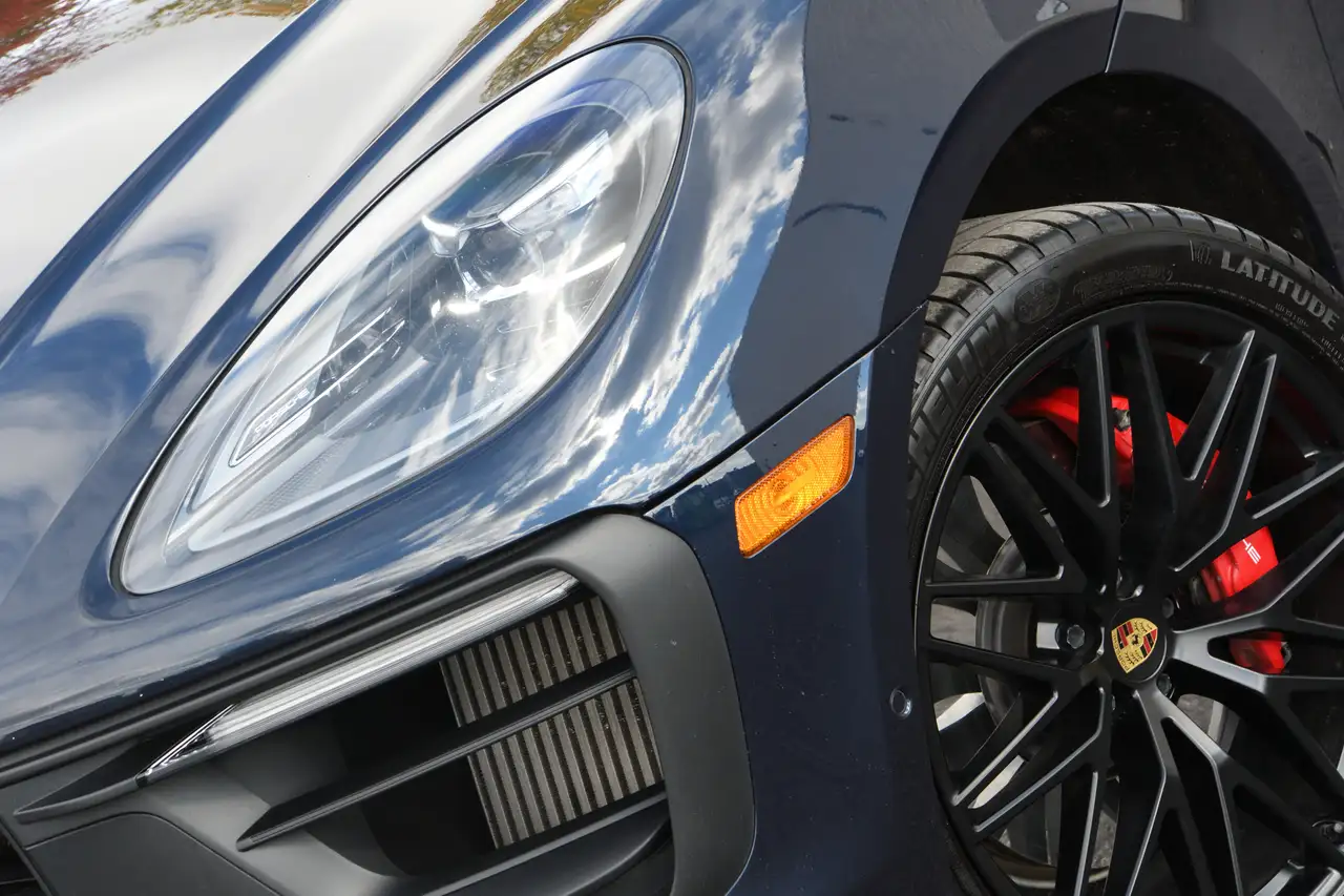 Porsche Macan снимка Porsche Macan