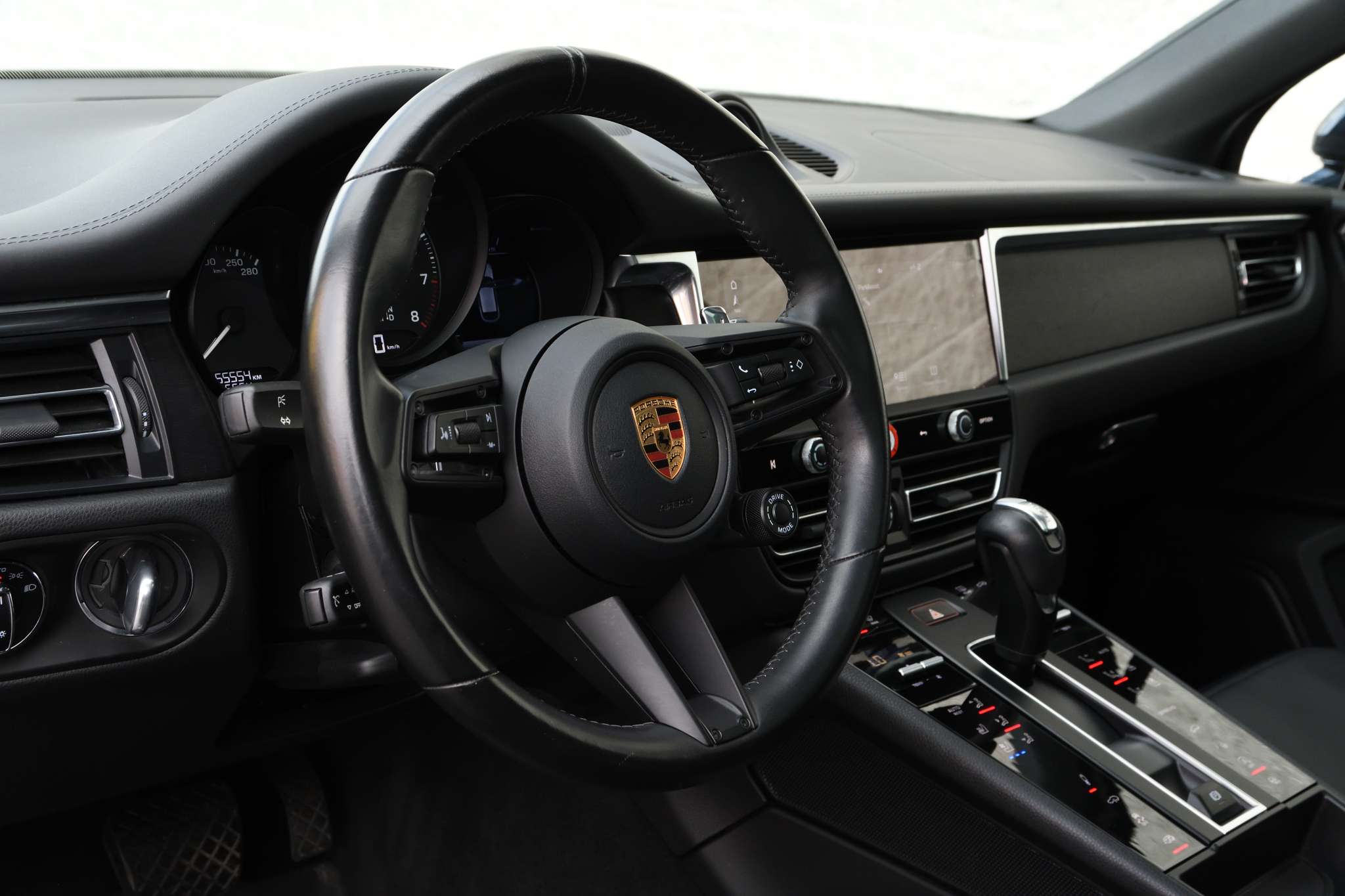 2023 Porsche Macan GTS AWD 21 inch mags Gps ROOF BOSE thumb 26