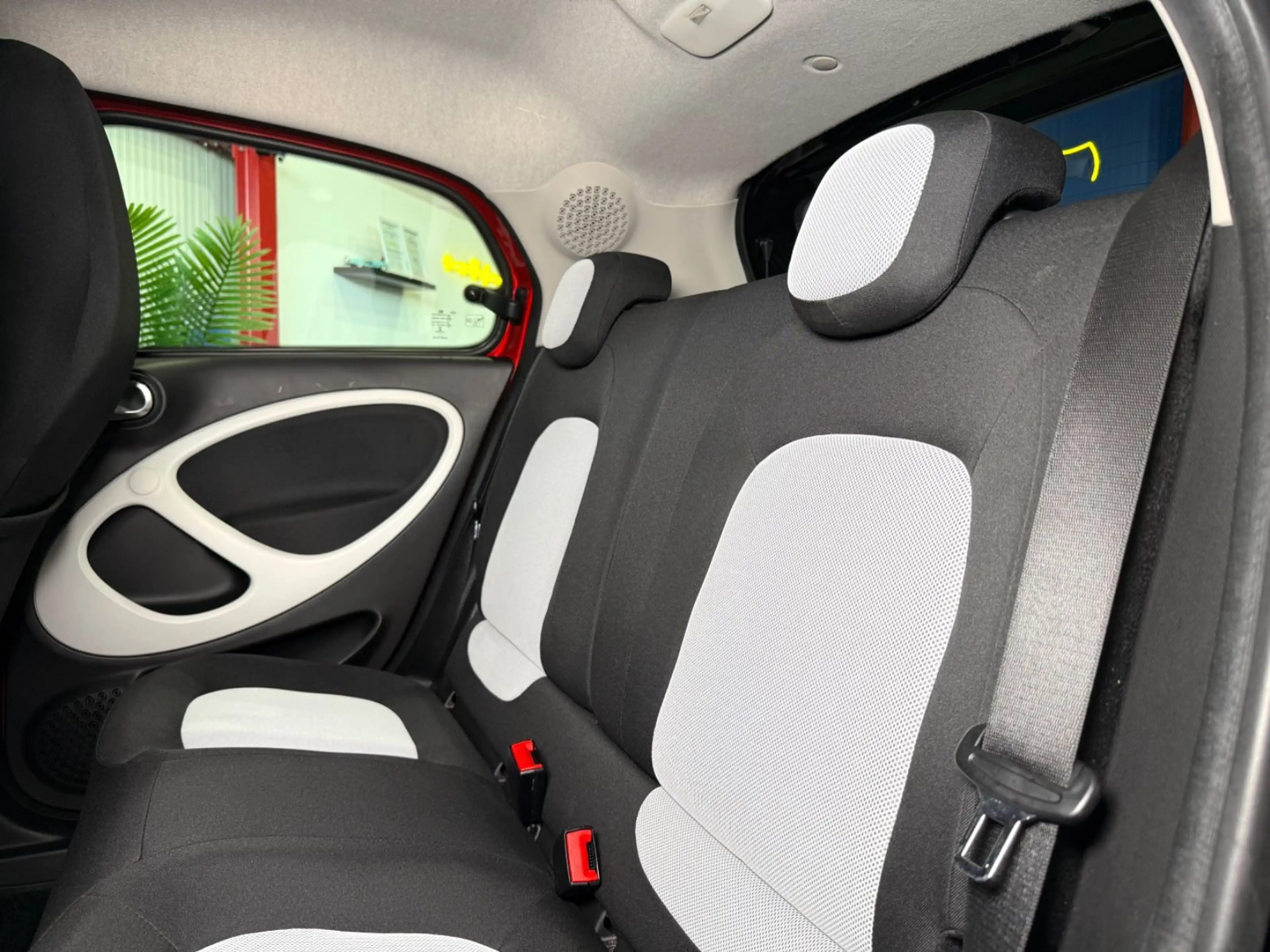 smart forFour forfour Basis*NAVI*PDC*SHZG*KLIMAAUTO.* — photo 14