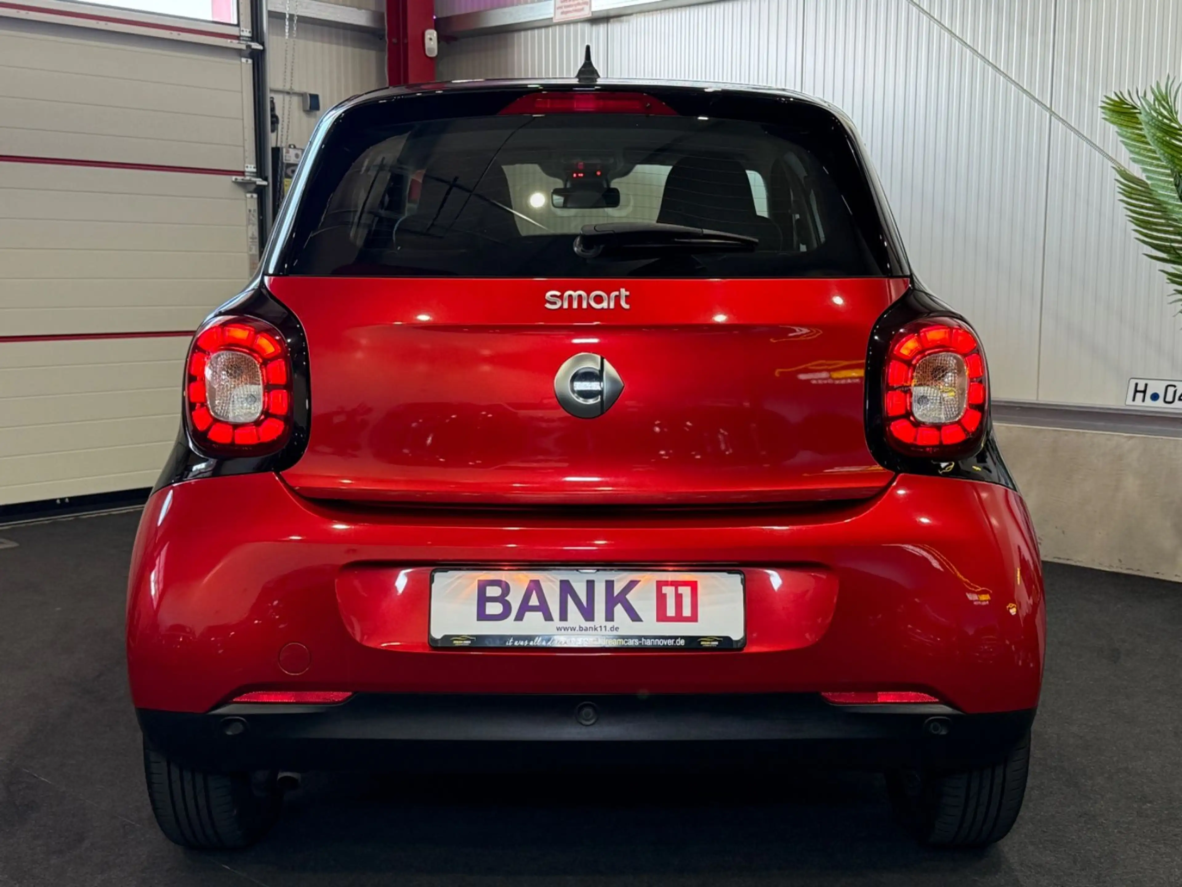 smart forFour forfour Basis*NAVI*PDC*SHZG*KLIMAAUTO.* — photo 6
