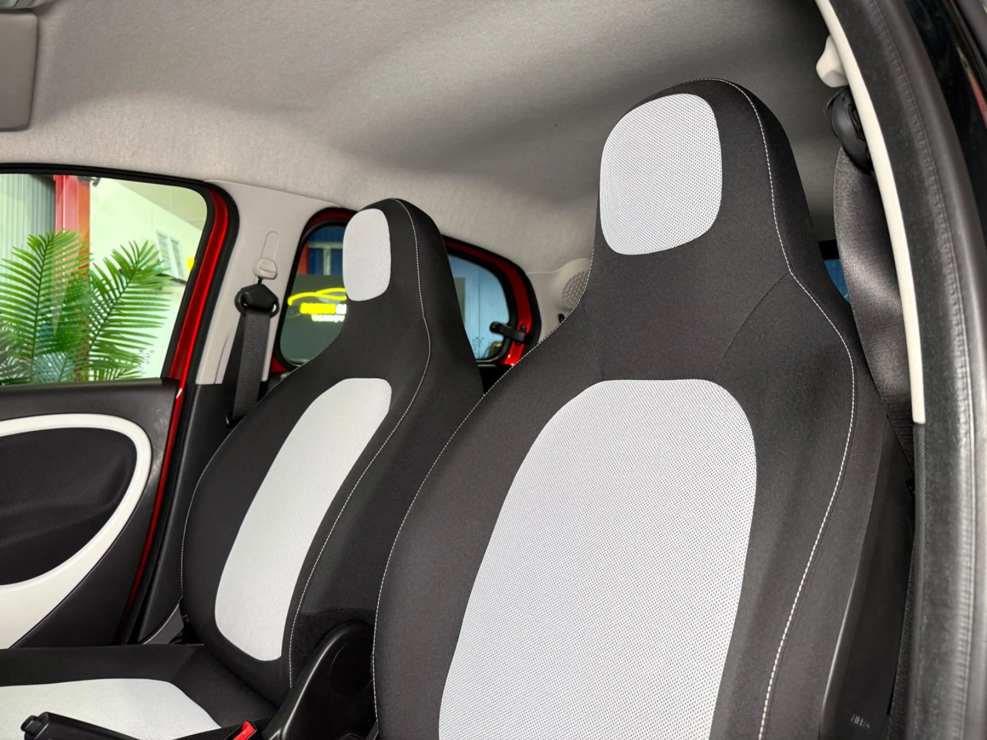 smart forFour forfour Basis*NAVI*PDC*SHZG*KLIMAAUTO.* — photo 13
