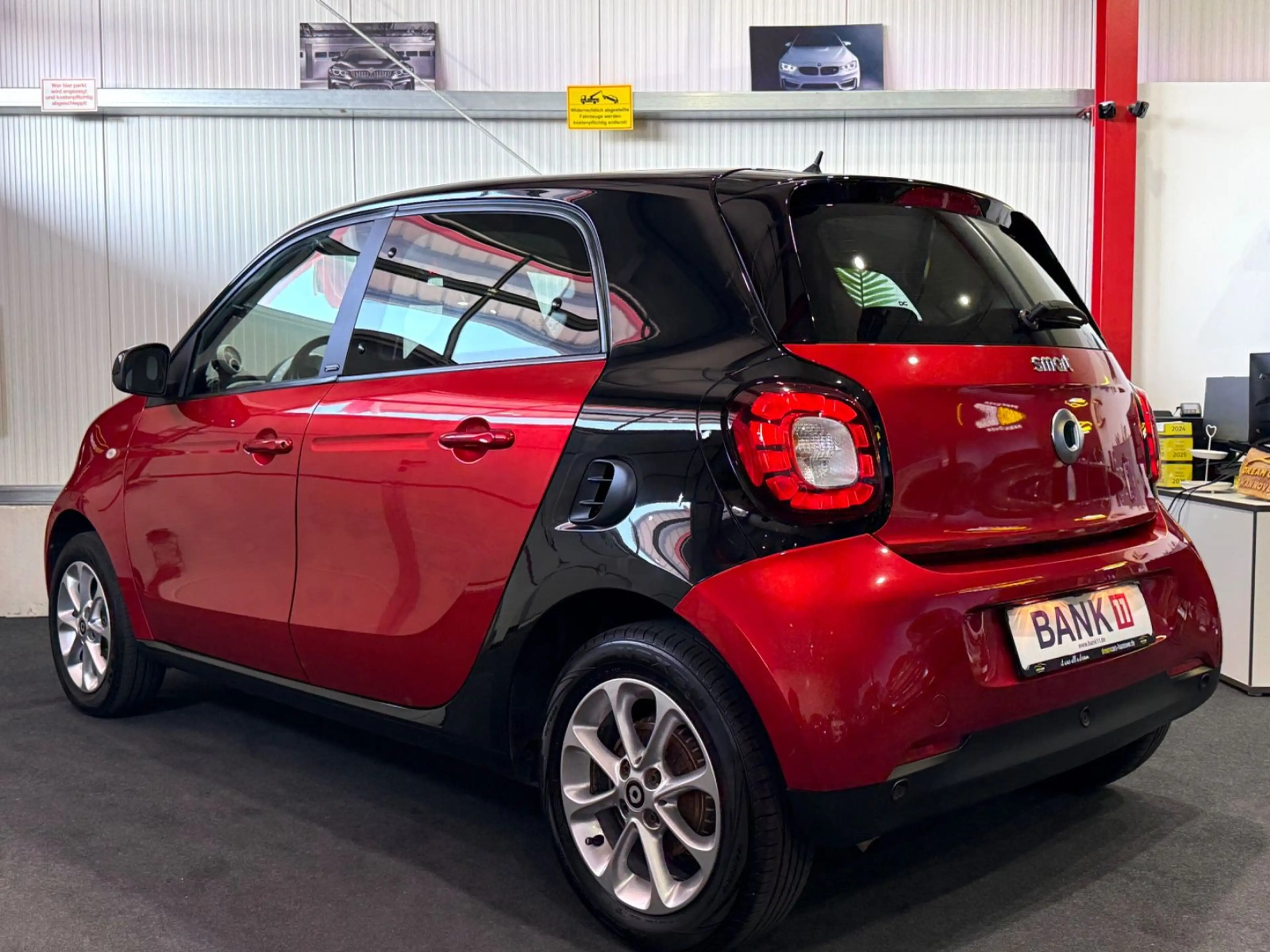 smart forFour forfour Basis*NAVI*PDC*SHZG*KLIMAAUTO.* — photo 5